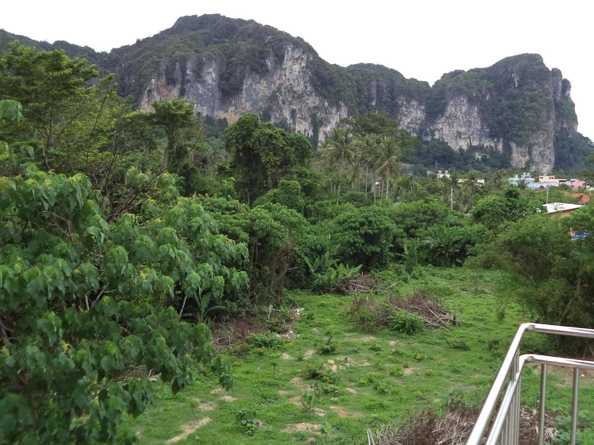 Blanco Room And Apartment Ao Nang Exterior photo